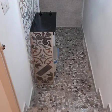 Alta Borghesia Monopoli