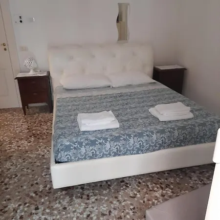 Alta Borghesia Guest house *